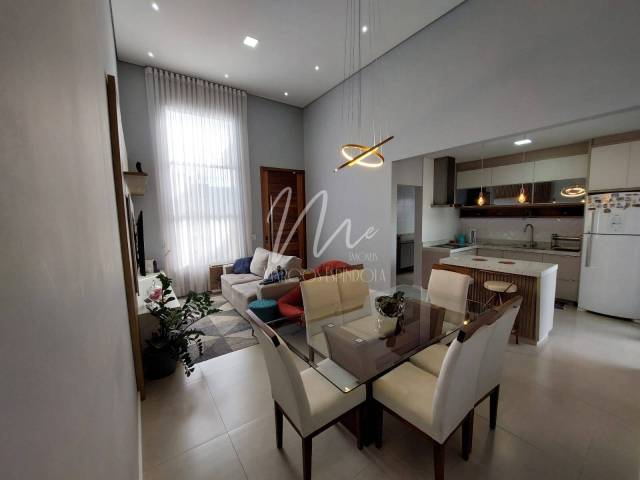 #E-CA-53 - Casa para Venda em Jundiaí - SP