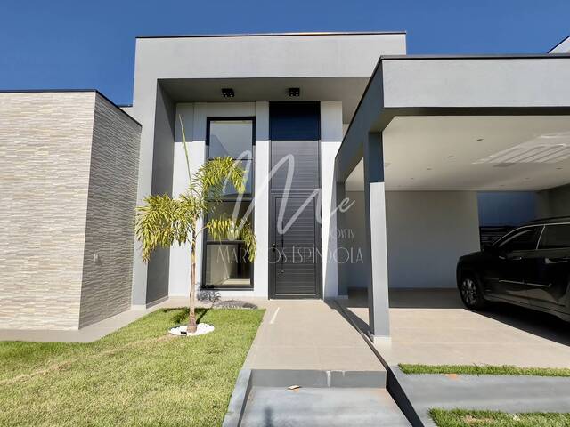 #E-CA48 - Casa em condomínio para Venda em Jarinu - SP