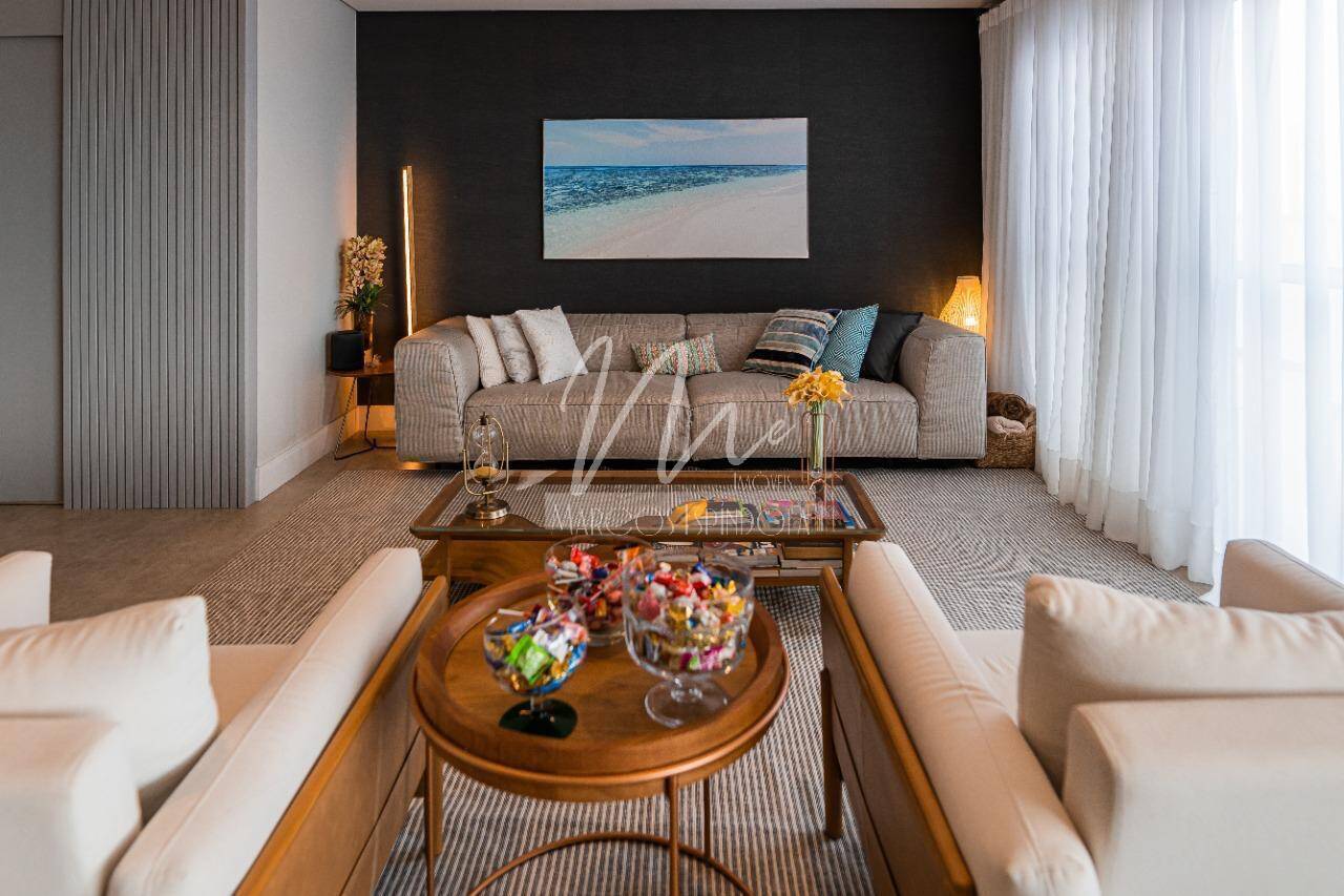 Cobertura à venda com 4 quartos, 287m² - Foto 1