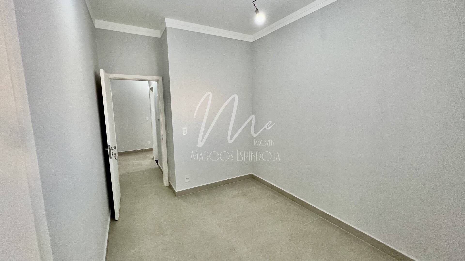 Casa de Condomínio à venda com 3 quartos, 240m² - Foto 21