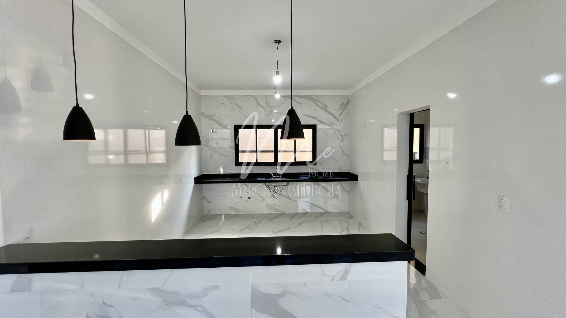 Casa de Condomínio à venda com 3 quartos, 240m² - Foto 9