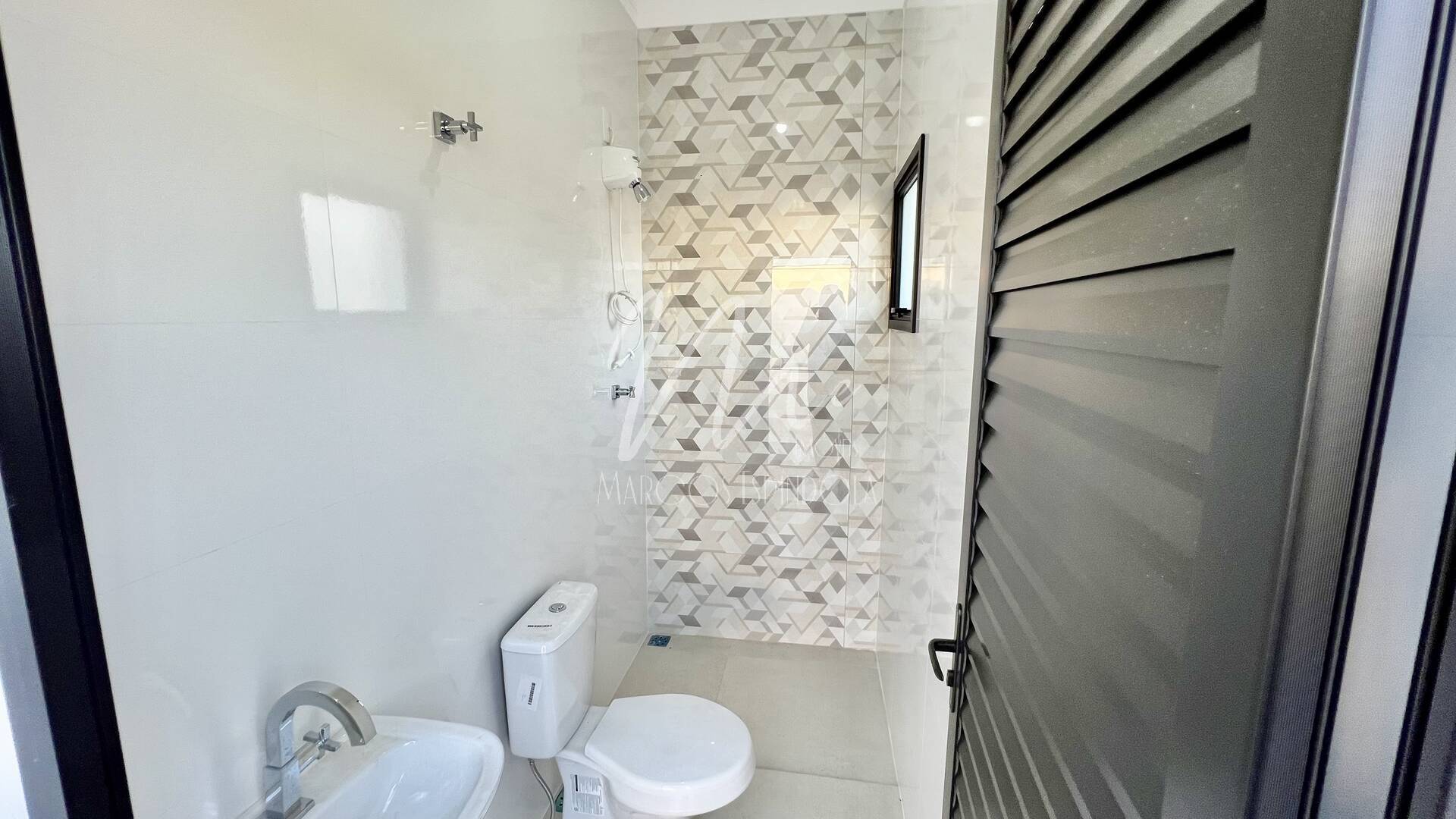Casa de Condomínio à venda com 3 quartos, 240m² - Foto 29