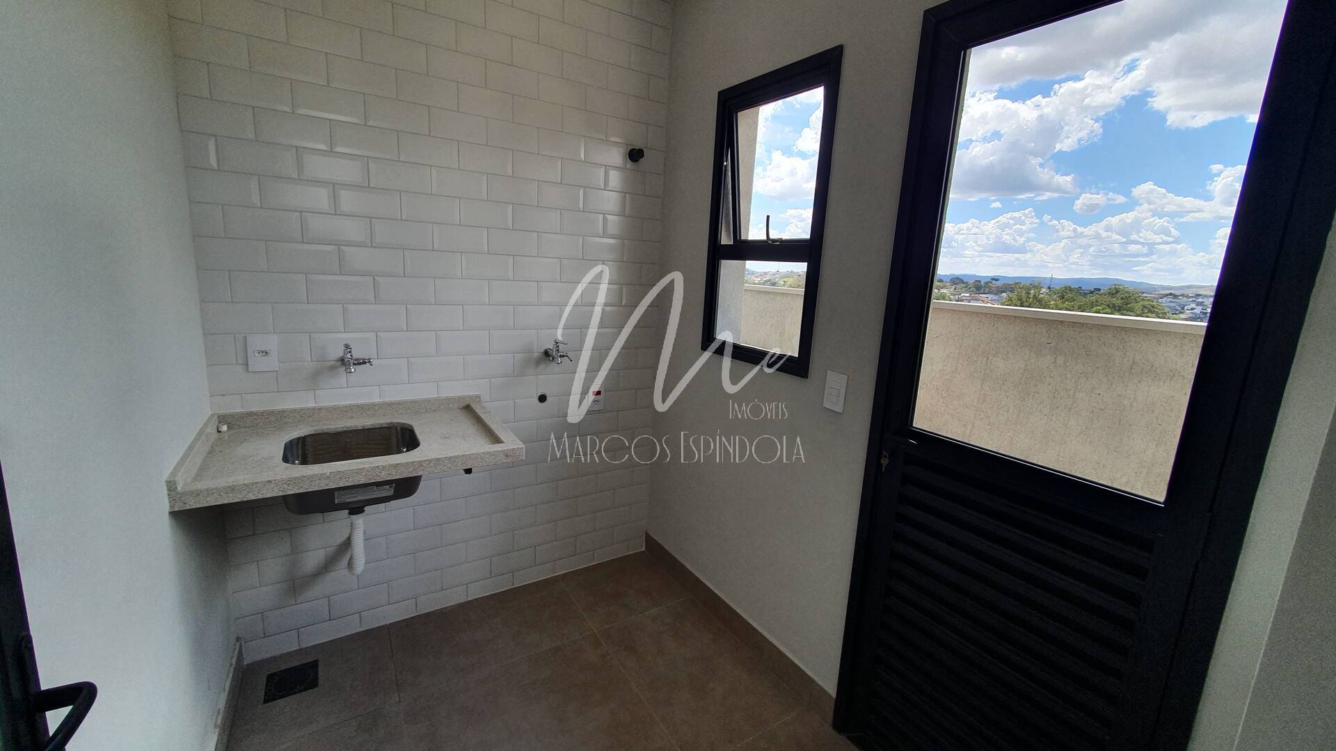 Casa de Condomínio à venda com 3 quartos, 223m² - Foto 10