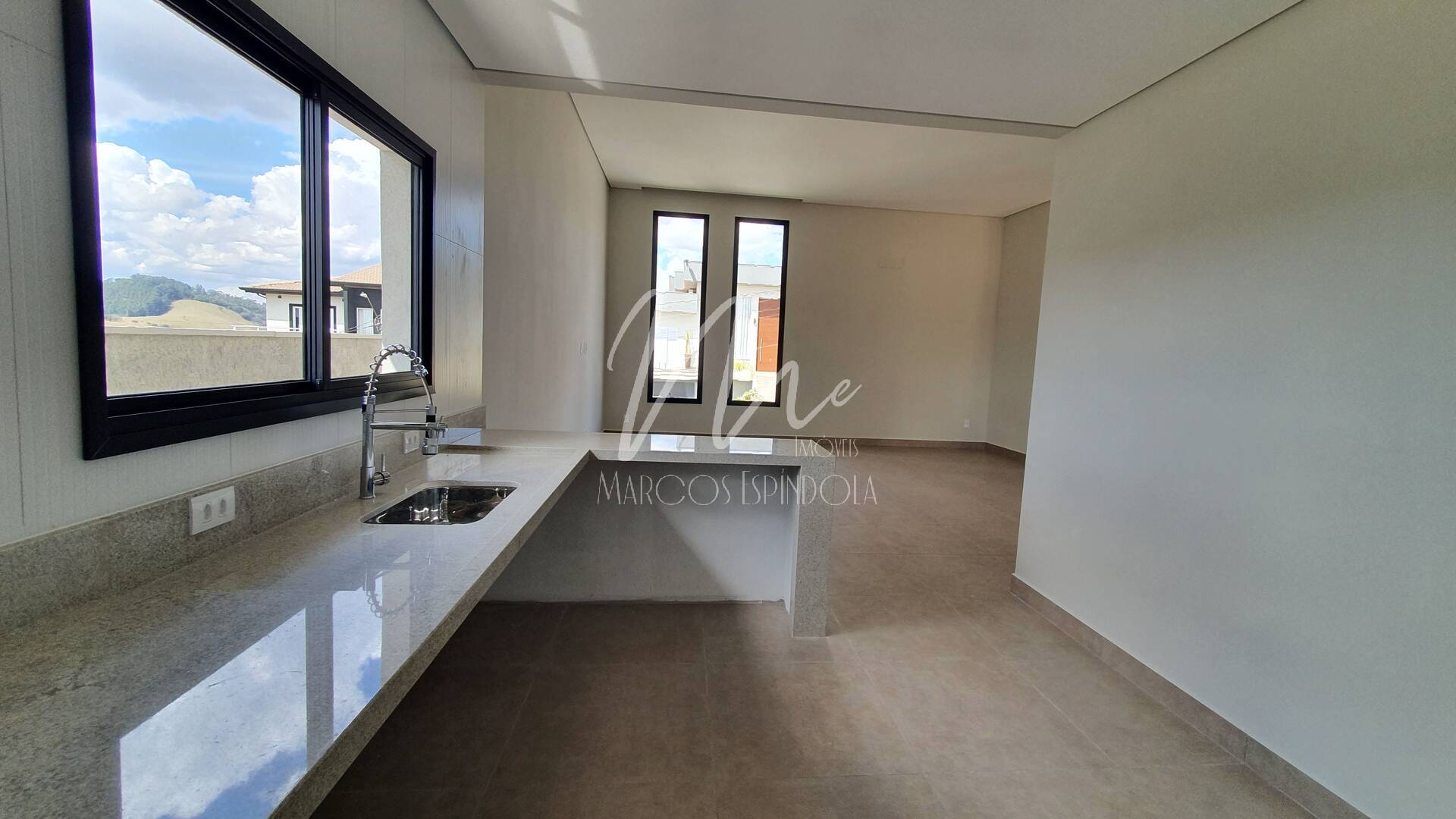 Casa de Condomínio à venda com 3 quartos, 223m² - Foto 9