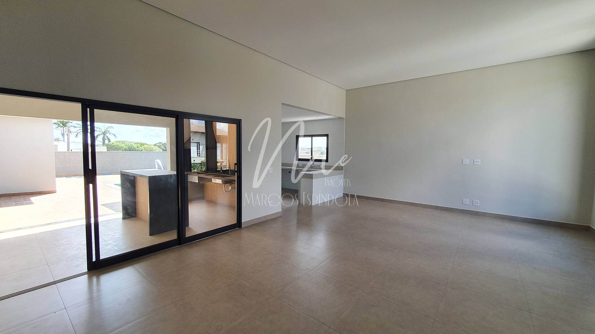 Casa de Condomínio à venda com 3 quartos, 223m² - Foto 5