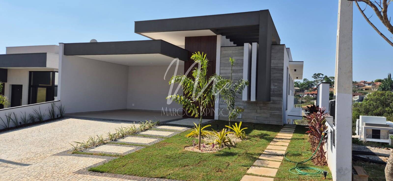 Casa de Condomínio, 4 quartos - Foto 1