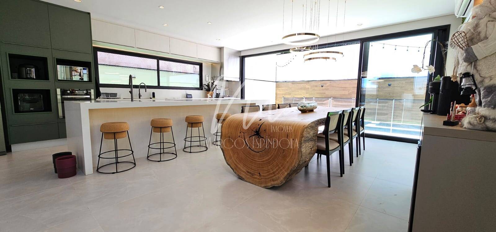 Casa de Condomínio à venda com 4 quartos, 268m² - Foto 14