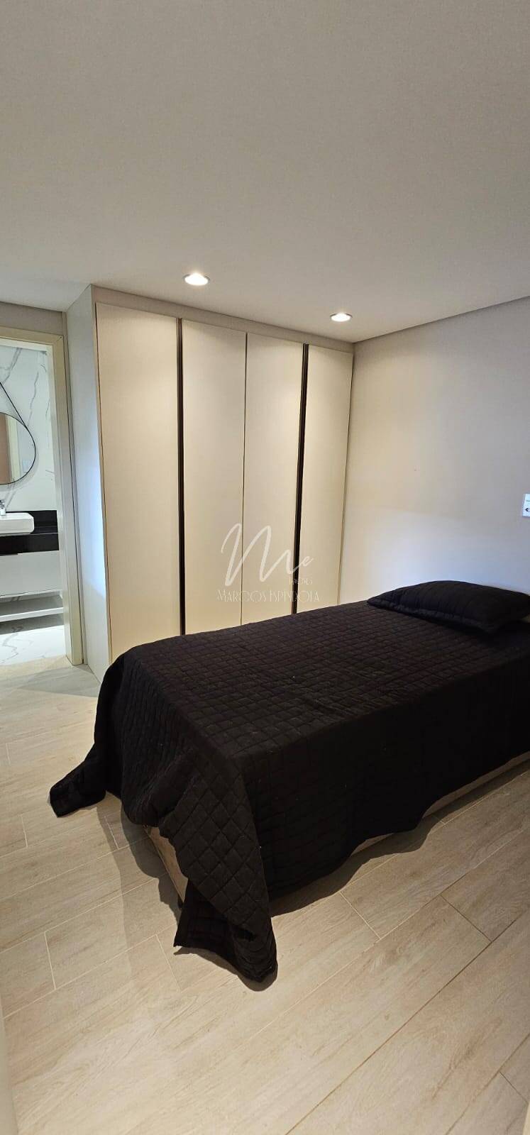 Casa de Condomínio à venda com 4 quartos, 268m² - Foto 30
