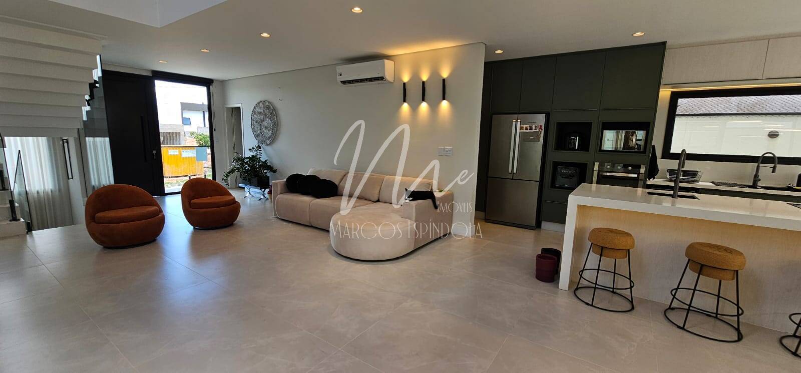 Casa de Condomínio à venda com 4 quartos, 268m² - Foto 6