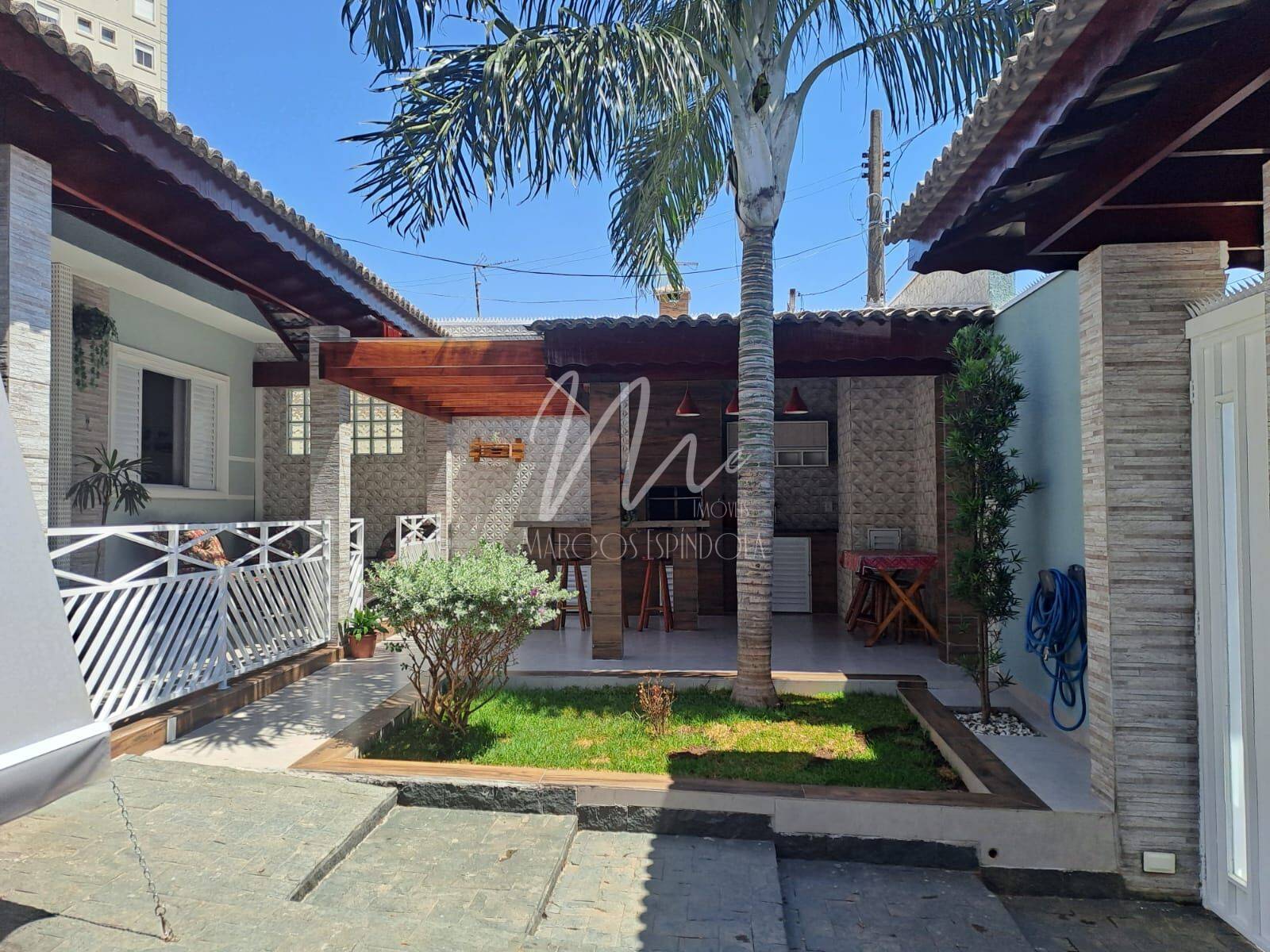 Casa, 3 quartos, 170 m² - Foto 1