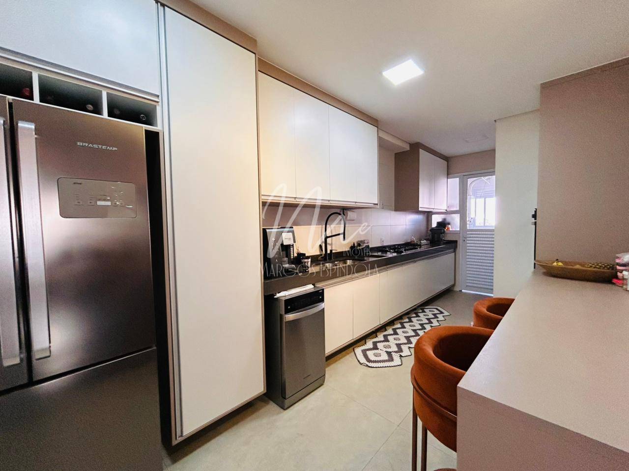 Apartamento, 3 quartos, 160 m² - Foto 2