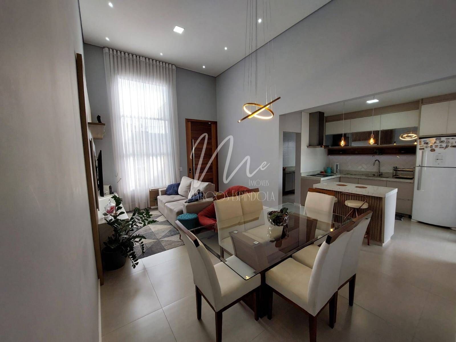 Casa, 3 quartos, 155 m² - Foto 1