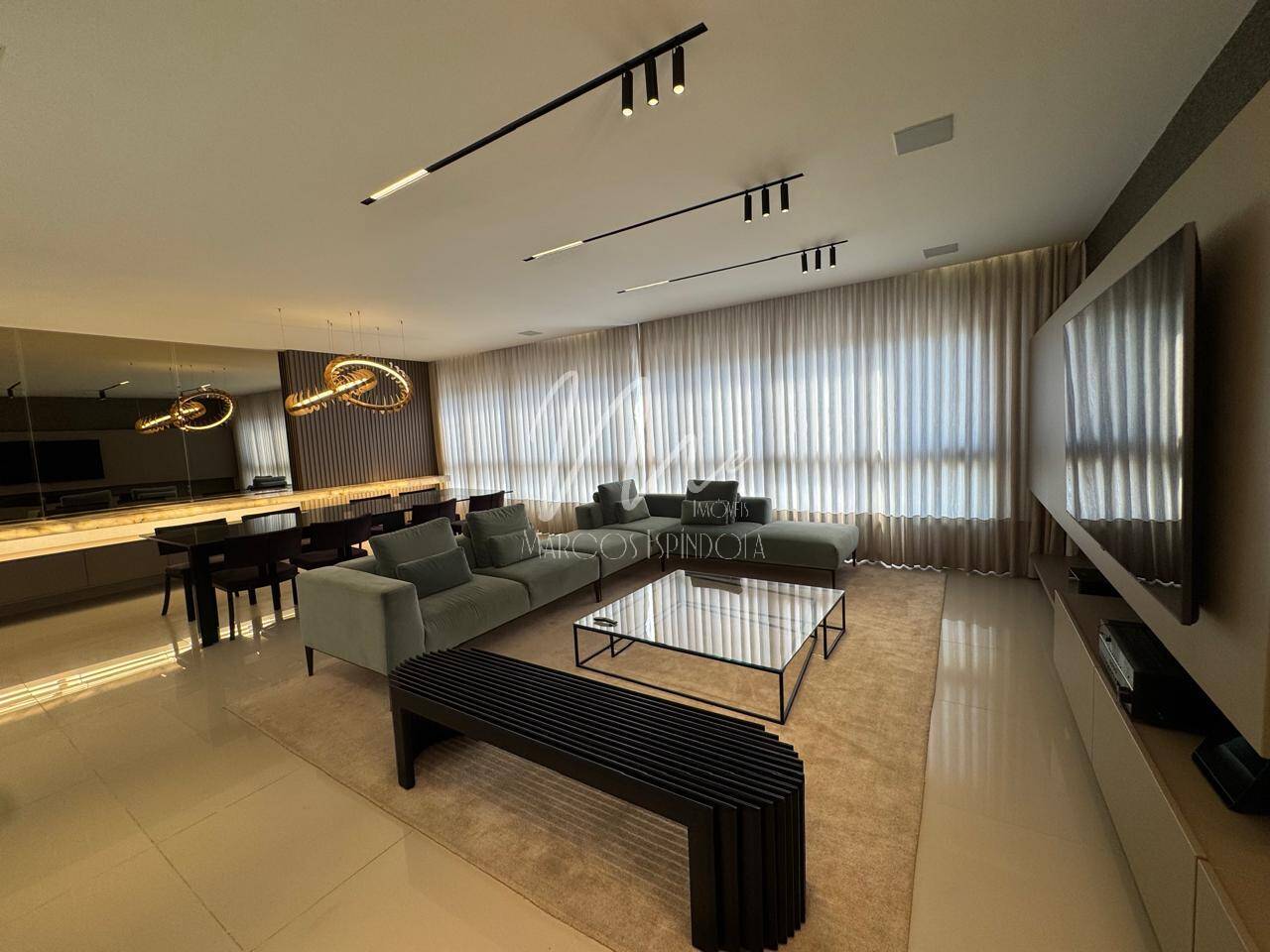 Apartamento, 4 quartos, 220 m² - Foto 1