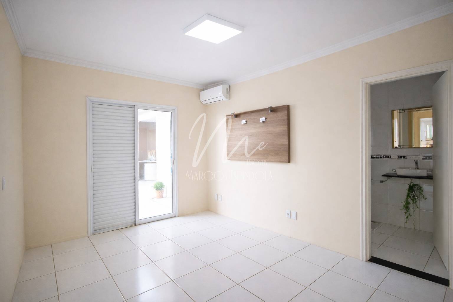 Casa, 4 quartos, 288 m² - Foto 34